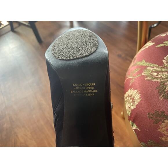 Details Black Sequin Heeled Boots - Picture 4 of 4